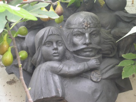 Hunyadi János és fia, Mátyás, bronz, 60 cm